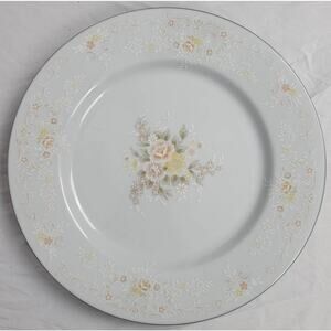 Crescent Fine China Jie Pai Dessert Plate Painted Golden Flowers and Accents